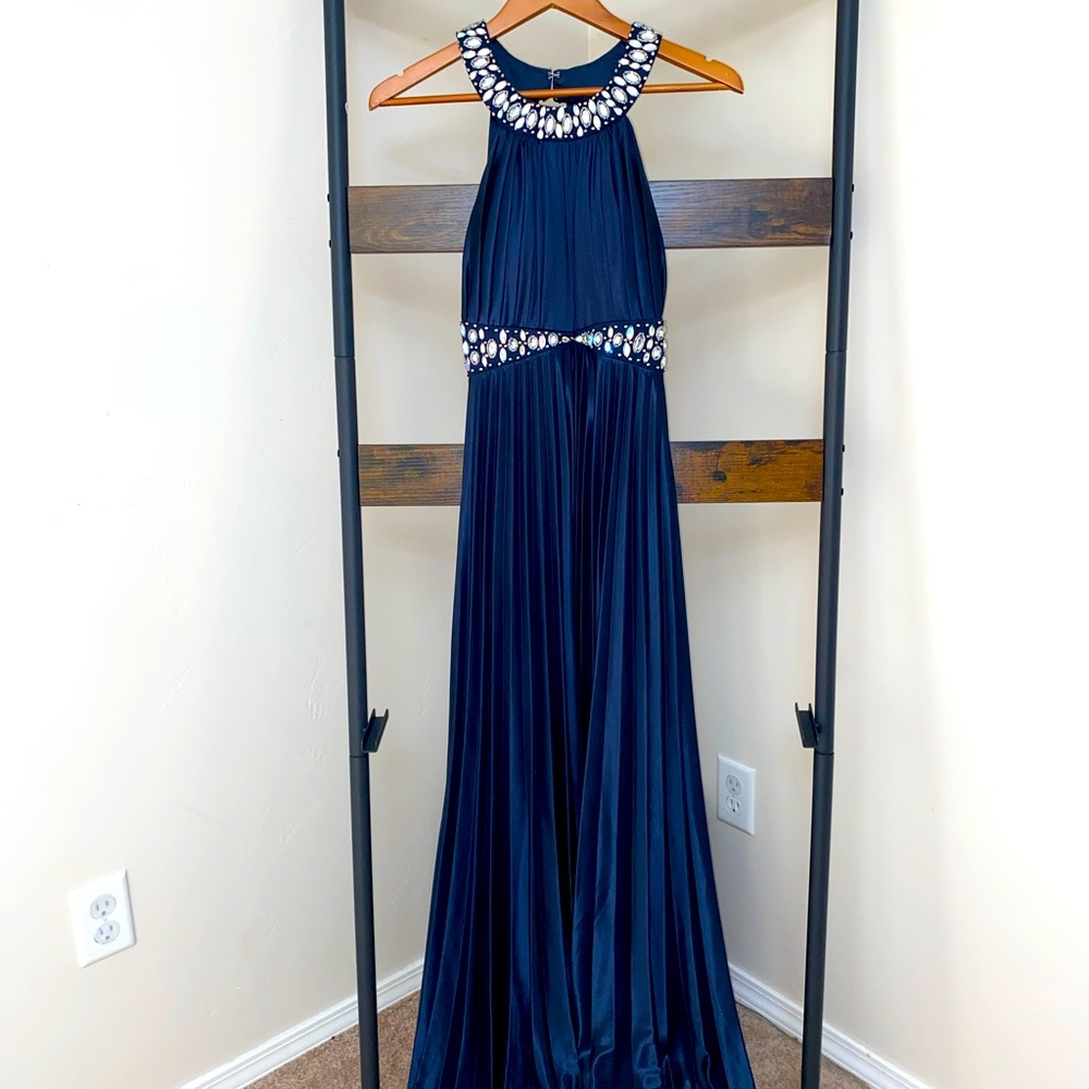 Bridesmaid’s dress. Worn once.